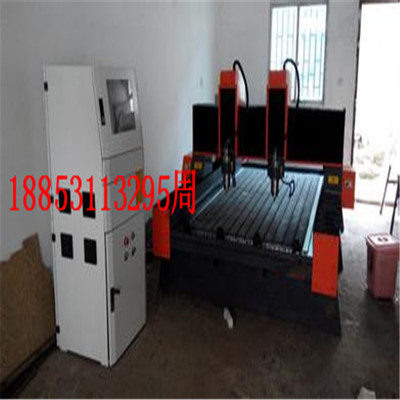 雕刻機(jī)廠(chǎng)家直銷(xiāo) 濟(jì)南超意數(shù)控機(jī)械設(shè)備 專(zhuān)業(yè)制造，精細(xì)呈現(xiàn)