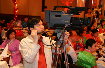 專業(yè)可靠的服務(wù) 深圳會議攝影攝像與網(wǎng)站設(shè)計的一站式解決方案